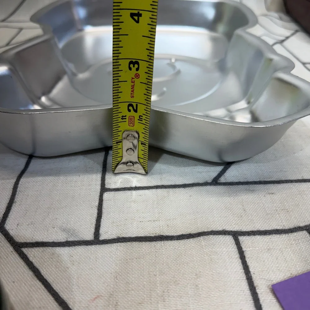 Wilton Ziggy Cake Pan 14x10 Silver Vintage 1978 Character Aluminum 502-7628